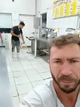 RobertoLuiz84 Show Webcam