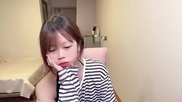 xiaobaozi-520 在線直播表演