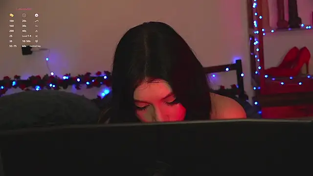 XXX chat uživo modela Olivia_Faye