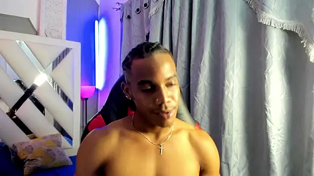 Živý XXX chat axel_silva4