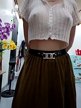 Chatroom XXX en direct de Emma_Linh