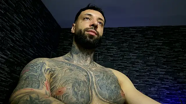 MasculineGuy99 Adlı Modelin Web Kamerası Şovu