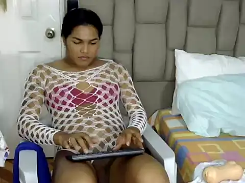 zaya_fox Pertunjukan Webcam