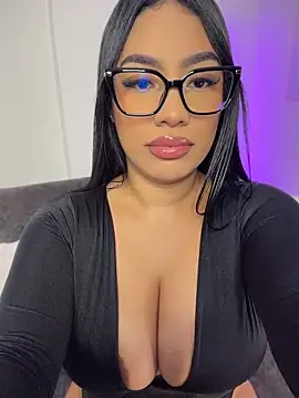 Sara_mocca_'s Webcam Show