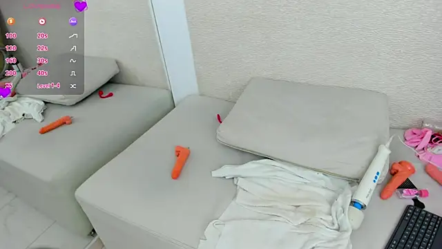 keylaa_nahir élő XXX-chatje