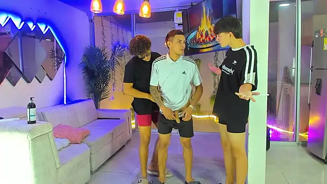 แชท XXX สดของ Houseofwarrios
