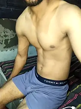 Fitboy07 Adlı Modelin Web Kamerası Şovu