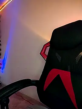 Živý XXX chat esmeralda_jadees
