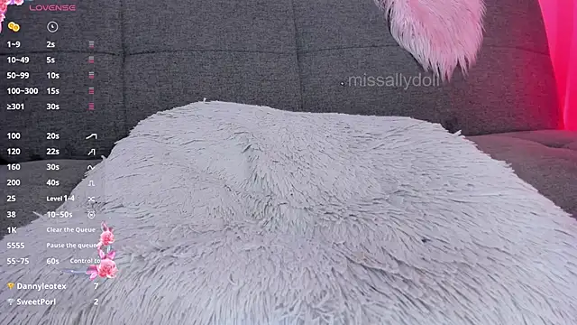 Chat +18 de missallydoll ao vivo