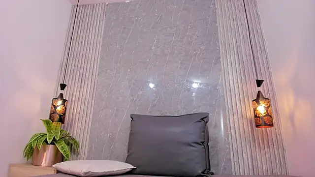 Charlotte_fuentes 现场XXX聊天