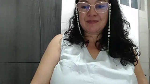 Sonialorens_n Live XXX chat