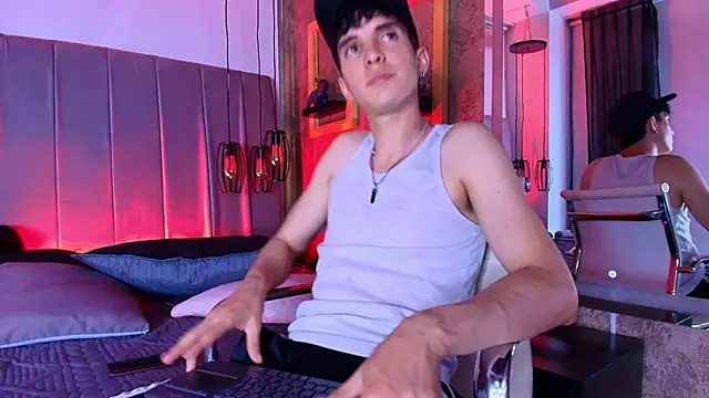 Jheampiiero Webcam Show