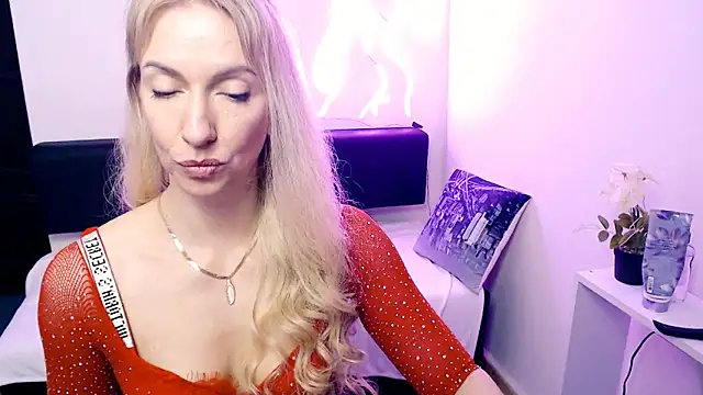 Cute_Smile_Shy's Live XXX Chat