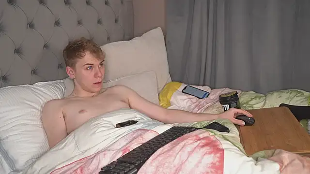 Show webcam de scottishtwink01
