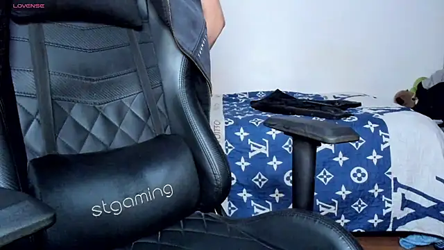 Tommy_Bred Webcam Show