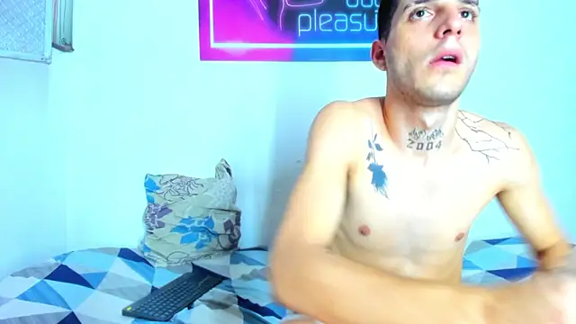 Pleasure_boys_hot Webcam-Show