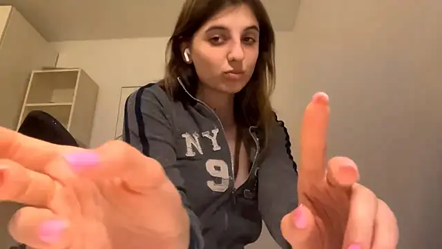 XXX chat uživo modela ActaedCottage