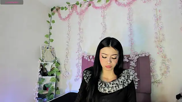 megan_n's Live XXX Chat