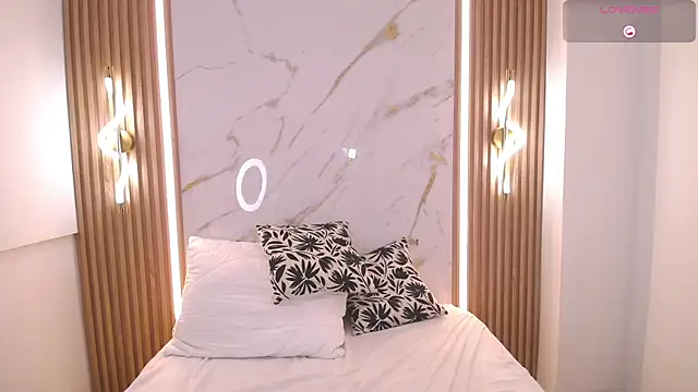 Anthonela_love_ Adlı Modelin Canlı XXX Sohbeti