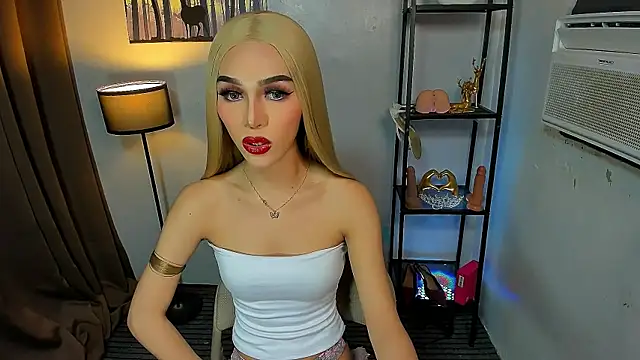 Tarah_Lewis Webcam Show