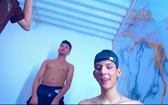 Živý XXX chat Desire_Boys1