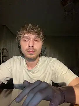 oguuxum Webcam show