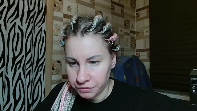 TherestlessKitty – Naživo XXX chat