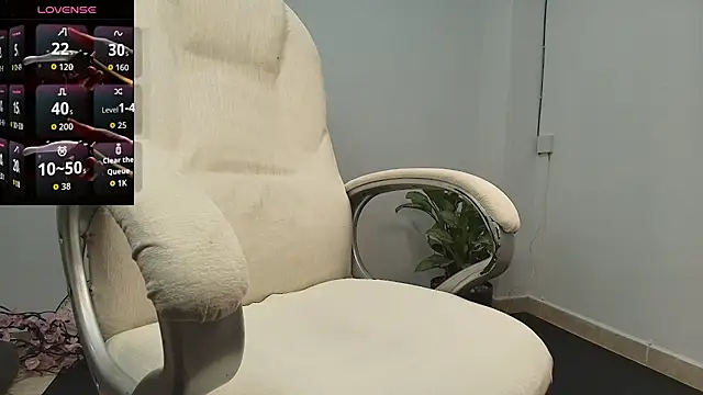 Roma_Niaa 라이브 XXX 채팅