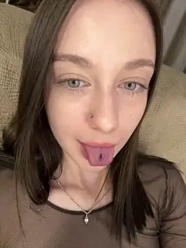 MiraXS Chat XXX live