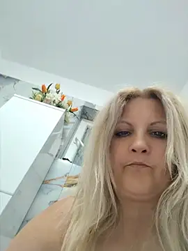 Divineblond – webcam-show