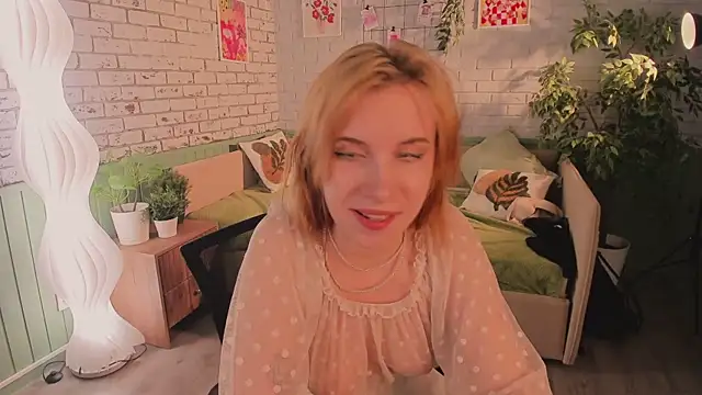 Chat XXX en directo de miraiakik