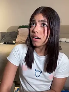 KellyOlsenbe's Webcam Show
