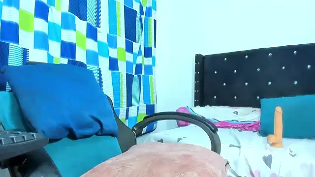 ebonnylatinx Chat XXX in diretta