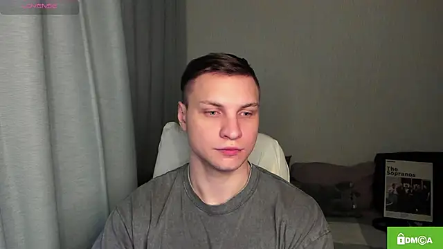 handsome_guy01 Adlı Modelin Canlı XXX Sohbeti