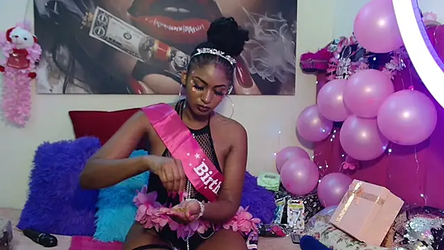 Moreish-06 Live XXX-chat