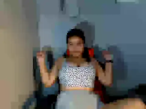 naughty_regine Pertunjukan Webcam