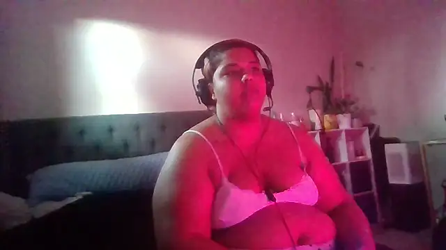 1n0nlythroatn Live XXX chat
