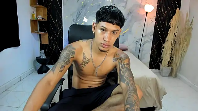 slim_master12 Pertunjukan Webcam