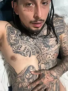 Longmoney444's Webcam Show