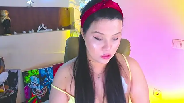 Malika_uAngel Chat XXX in diretta