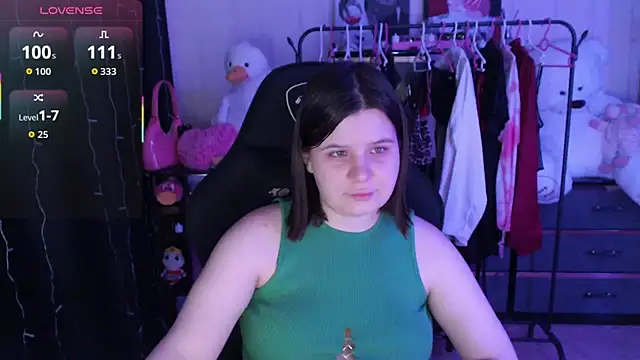 AmyVibess: онлайн-секс-ча т