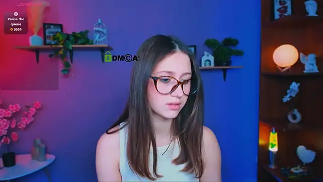 arianaa_cat 现场XXX聊天
