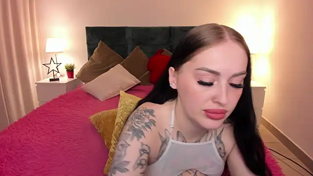 missAngellina's Live XXX Chat