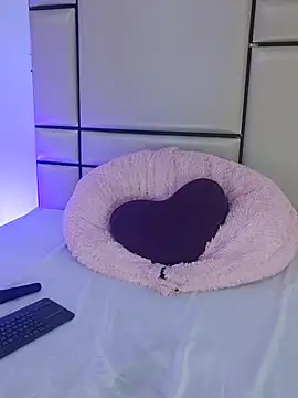 XXX chat uživo modela AlinaVegaa_
