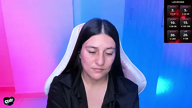 Chat XXX en directo de Saskyaa