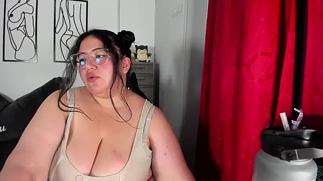 Czat XXX na żywo – RubyPirsso18