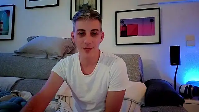 1Hugo1 Pertunjukan Webcam