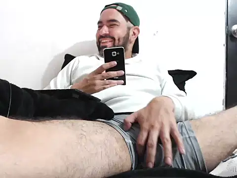 hairyandbigmannn Webbikameraesitys