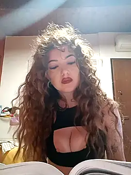 CurlyElisa Chat XXX live