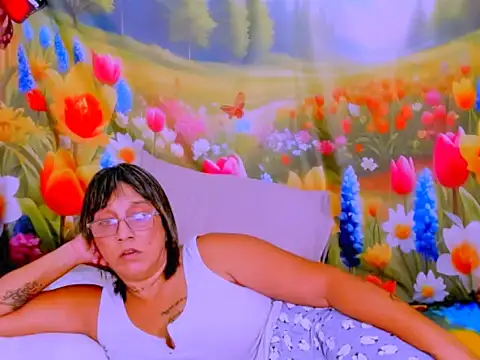indianroxy 即時 XXX 聊天